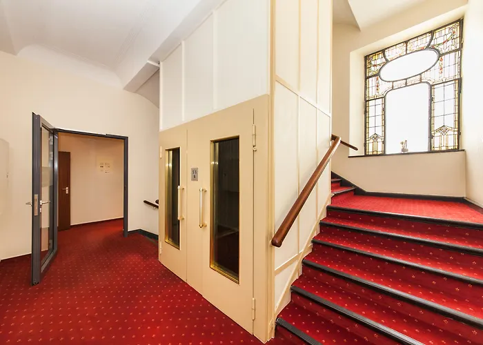 Hotel Continental Hauptbahnhof Hambourg