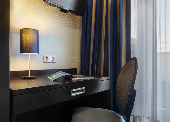 Continental Hauptbahnhof Hotel Hambourg